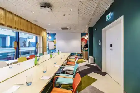 ibis Styles Warszawa Centrum - 16