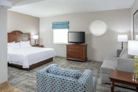 Hampton Inn - 55