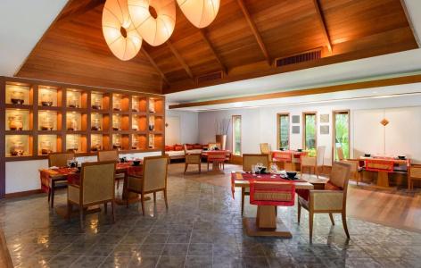 Sheraton Maldives Full Moon Resort & Spa - 32