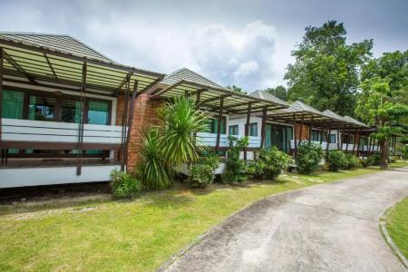 Phi Phi Andaman Beach Resort-Sha Plus - 76