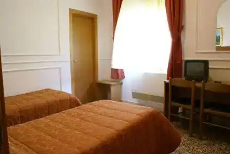 Amici - 12