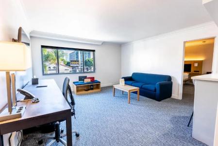 Ramada by Wyndham Los Angeles/Downtown West - 65