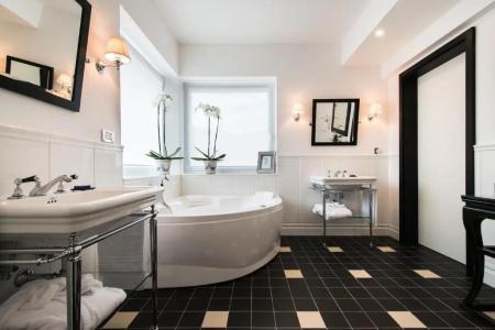 Michelangelo & Day Spa - 150