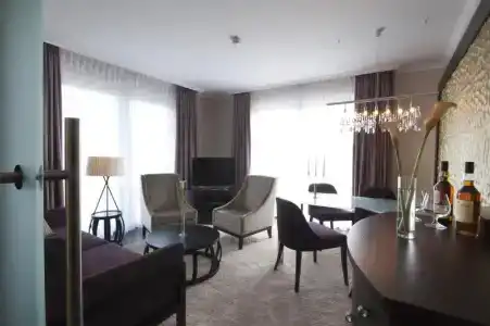Best Western Premier Castanea Resort - 98