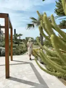 Four Seasons - 25