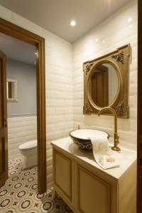 Ionia Suites - 8