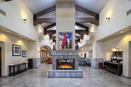 Hampton Inn & Suites Tucson Mall - 14
