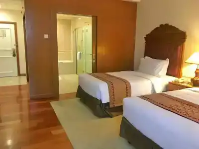 Royale Chulan - 37