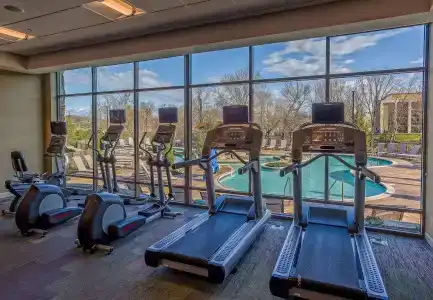 Courtyard by Marriott - 22