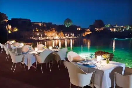 Grand Resort Lagonissi - 13