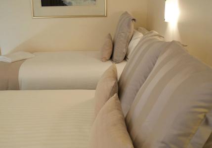 SureStay by Best Western The Clarence on Melville - 4
