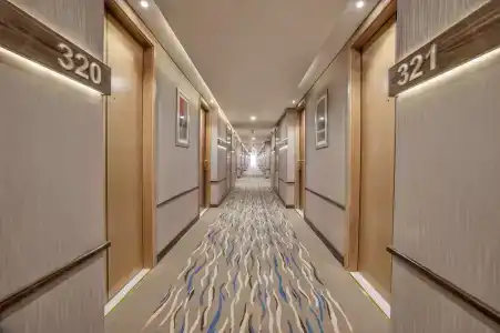 Golden Tulip Bahrain - 15