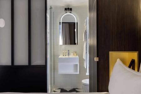 Best Western Bretagne Montparnasse - 69
