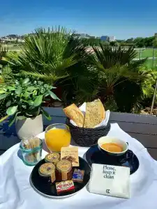 Golden Tulip Villa Massalia - 11