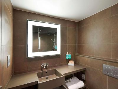 Novotel London West - 36