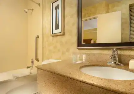 Comfort Inn Downtown DC/Convention Center - 9