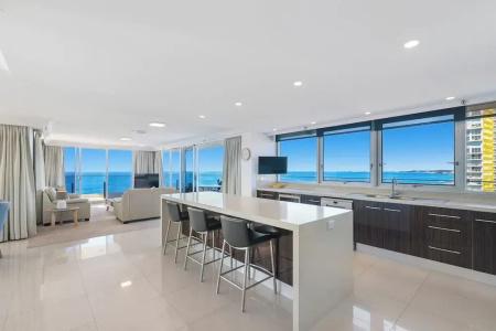 Ultiqa Beach Haven On Broadbeach - 69