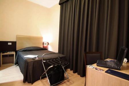 Eh Suites Rome Airport Euro Houses - 18