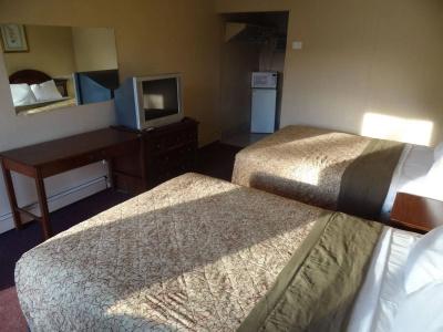 Falcon Inn - 5