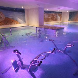 New Piscine, Spa & Wellness Center - 28