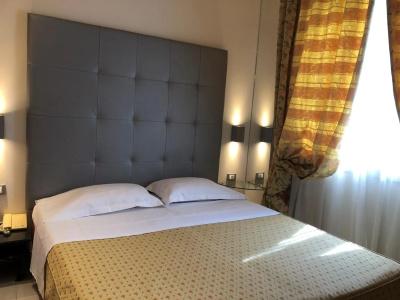 Savoia Regency - 24