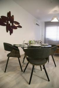 Corina Suites & - 18