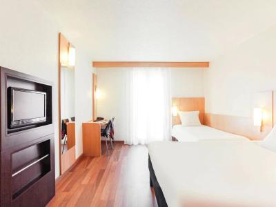 ibis Hyeres Centre - 4