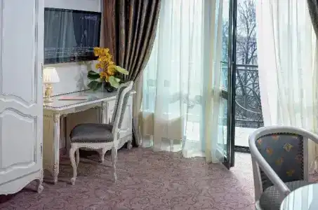 Savoy - 56