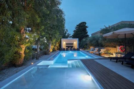 Sunset Studios & Apts - 12