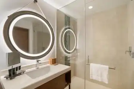Hyatt Centric Waikiki Beach - 75