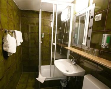 Bahn-Hotel - 22
