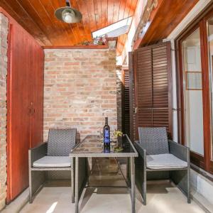Garden Apartment - 10