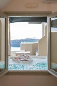 Caldera Cliff Illusion - 64