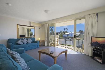 Golden Riviera Absolute Beachfront - 89