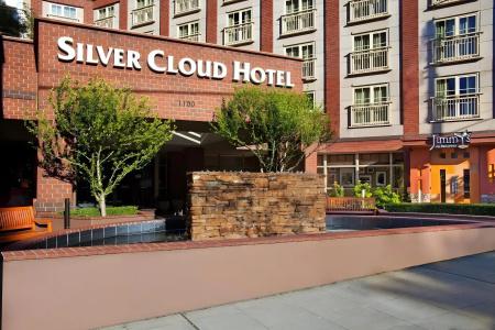 Silver Cloud - Seattle Broadway - 37