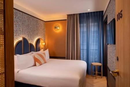 Hôtel Jardin de Cluny - 42