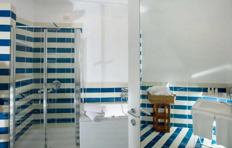 Relais Blu - 16
