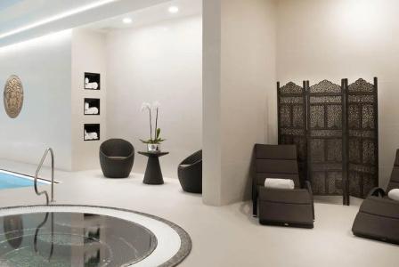 Montcalm East, Autograph Collection - 16