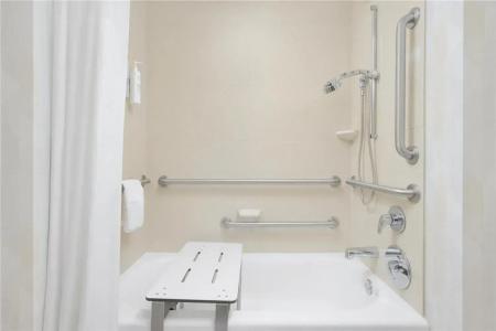 Hampton Inn & Suites/Hamilton Place - 49