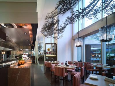 Grand Hyatt - 27