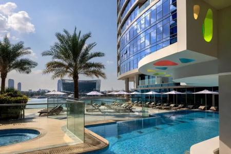 Hilton Creek & Residences - 14