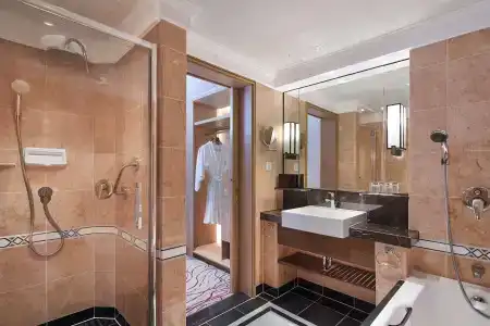 Sheraton Saigon & Towers - 17