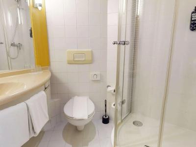 Ibis Bratislava Centrum - 7