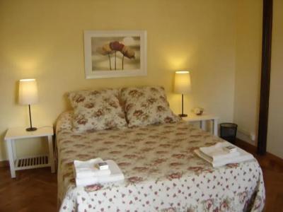 Ally's Bed&Breakfast, - 13