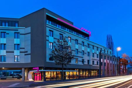 Moxy Duesseldorf South - 28