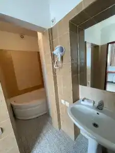 Skerzzo Guesthouse - 12