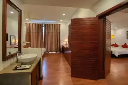 The Moon Residence & Spa - 70