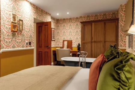 The Drayton Court - 157