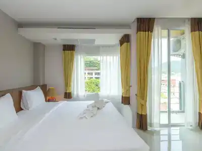 Baan Lukkan Patong Resort - 2
