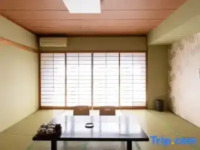 Yoshino - 28